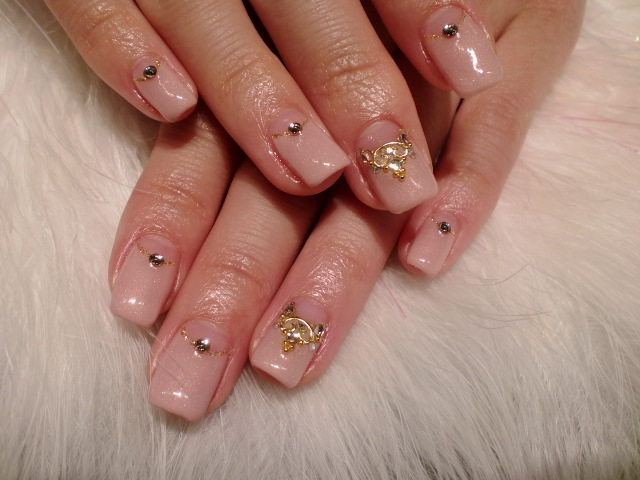 こんにちは★大人気のシャンティネイルです★