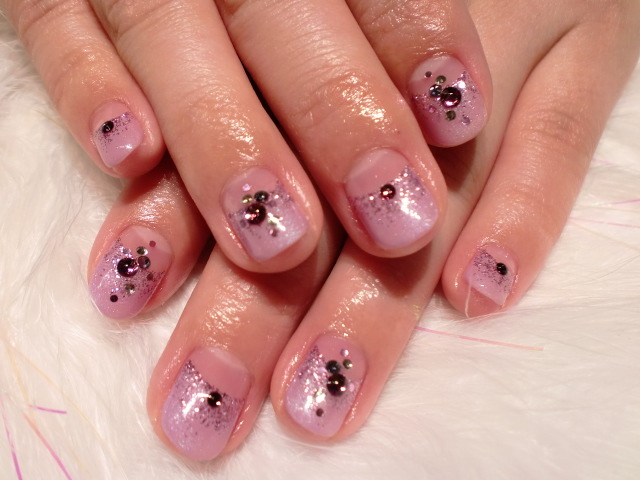 こんにちは★大人気のシャンティネイルです★