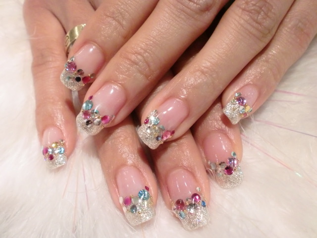 こんにちは★大人気のシャンティネイルです★