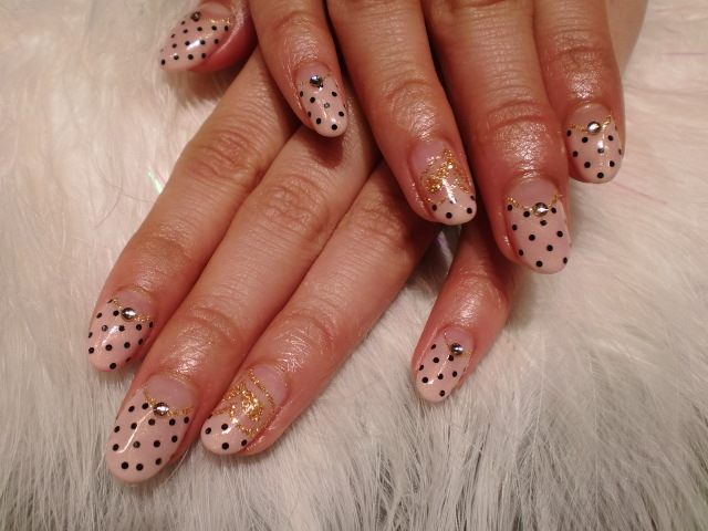 こんにちは★大人気のシャンティネイルです★