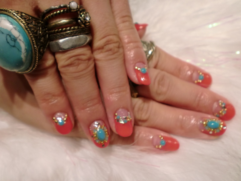 こんにちは★大人気のシャンティネイルです★