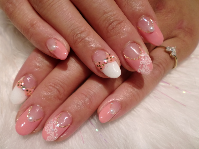 こんにちは★大人気のシャンティネイルです★