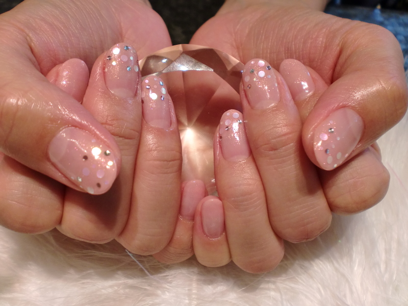 こんにちは★大人気のシャンティネイルです★