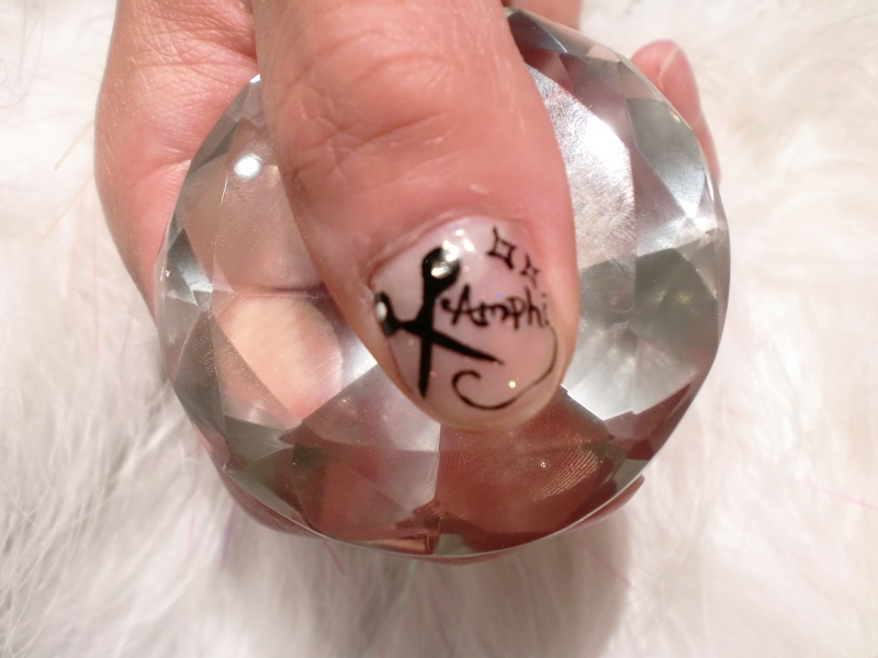 こんにちは★大人気のシャンティネイルです★