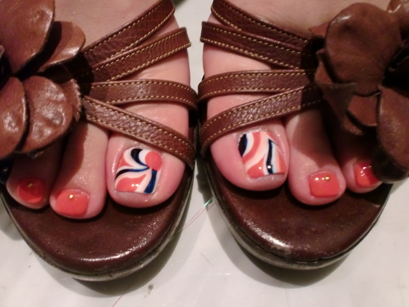 こんにちは★大人気のシャンティネイルです★