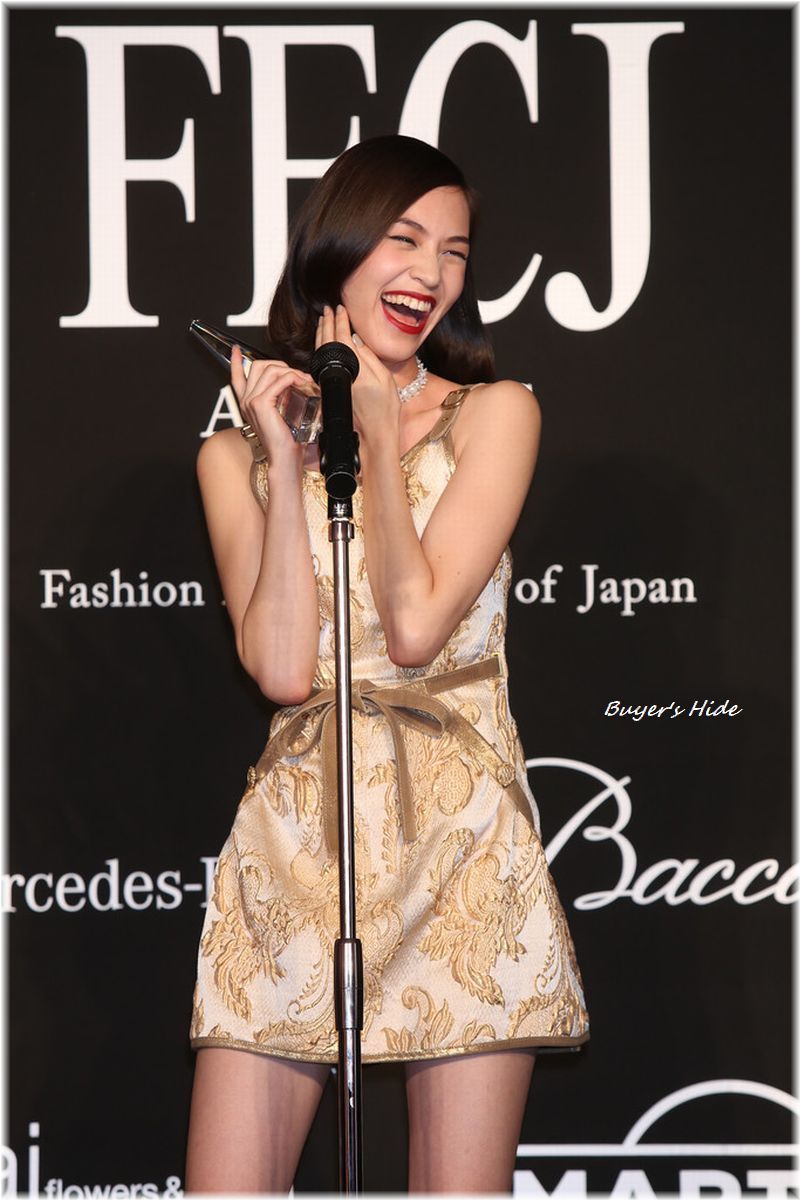 水原希子 in “CHANEL” Resort 2013 Dress | 海外セレブファッション