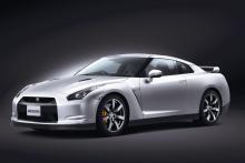 自動車・バイク専門情報サイト『クルマ・バイクのアドバイザーPRO』のブログ-日産GT-Rが一部改良