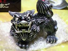 札幌ミルクハウスの真っ直ぐ持って食べて下さい