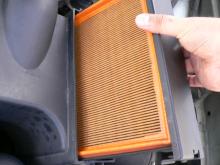 BMW528iエアフィルター交換