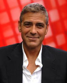 ジョージ・クルーニー、事故の相手に新車を贈る