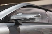 ランボルギーニ新型車、車名はエストーケ