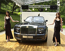 ロールスロイス新型「ファントム・クーペ」