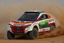 三菱、レーシング ランサー4台体制で参戦